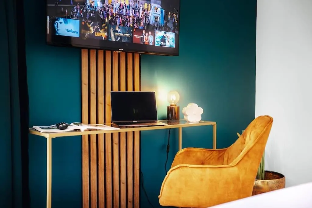 Apartmán Cavallo Romantic Rooftop L Studio City Center Praha 0*,