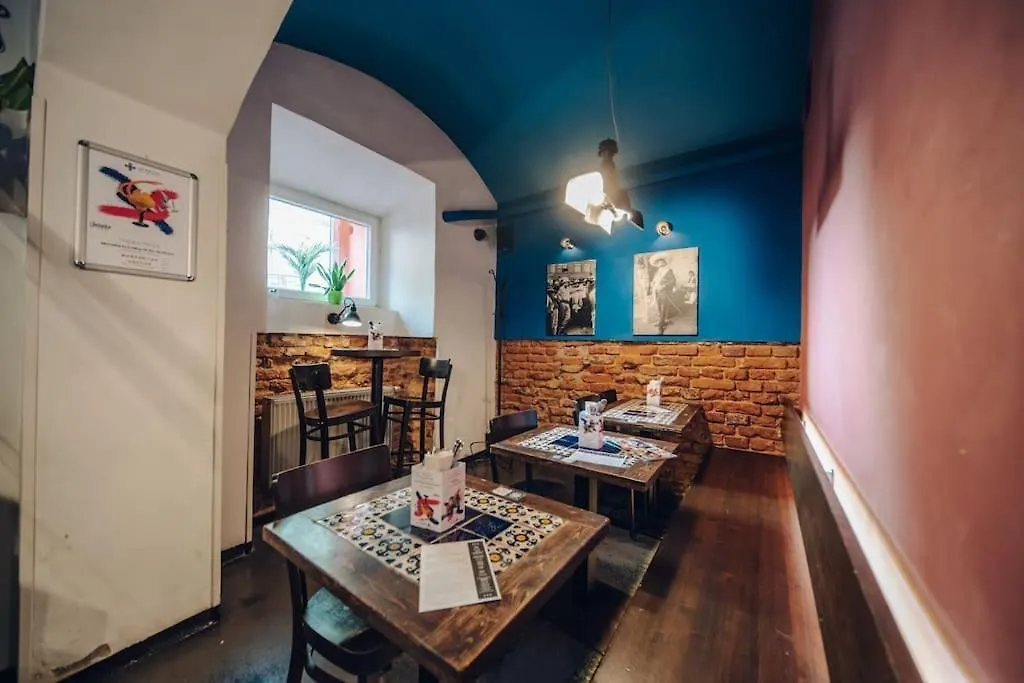 Cavallo Romantic Rooftop L Studio City Center Apartment Prague