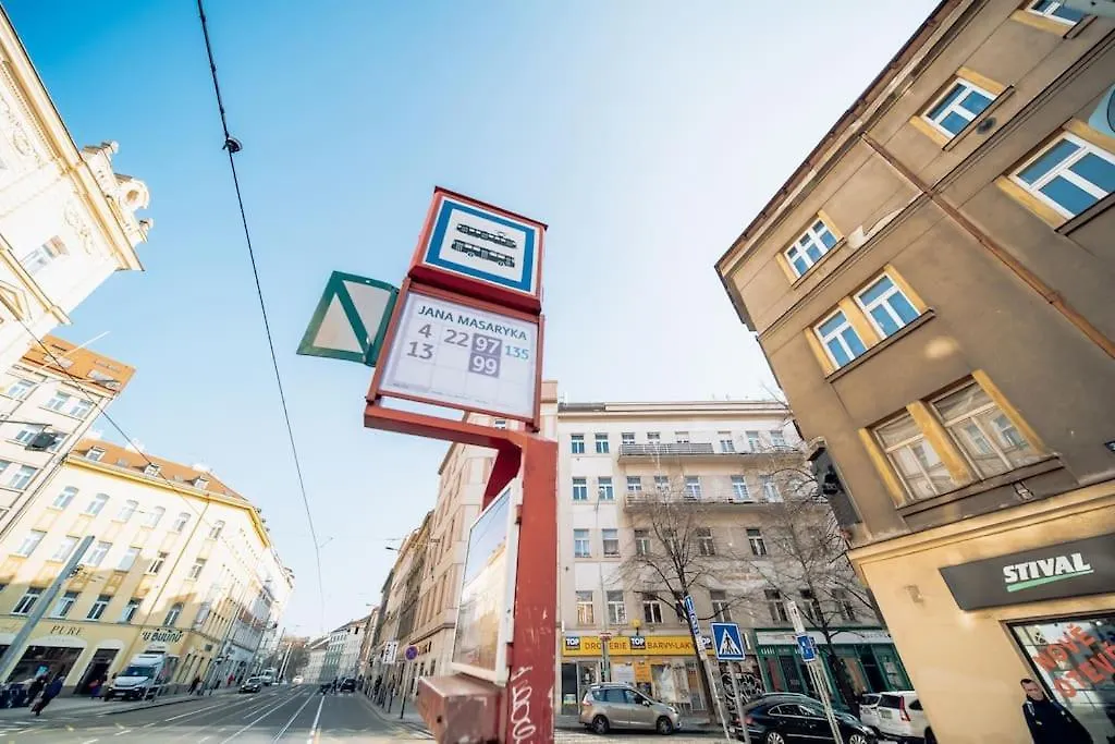 Cavallo Romantic Rooftop L Studio City Center Apartment Prague