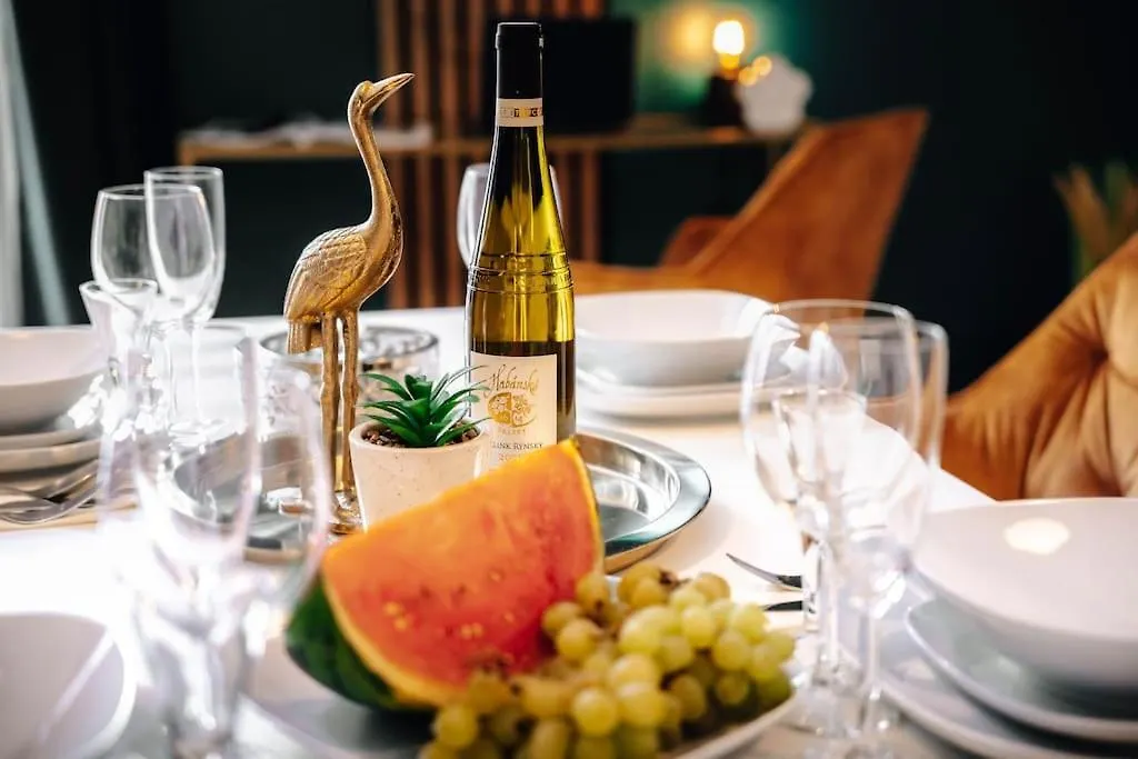 Cavallo Romantic Rooftop L Studio City Center Apartment Prague