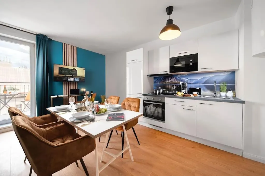 Cavallo Romantic Rooftop L Studio City Center Apartment Prague